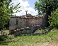 Casolare costruito sulle terme